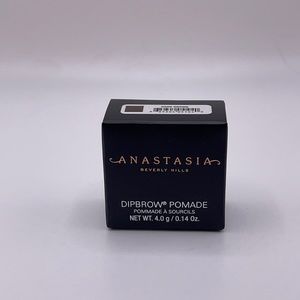 Anastasia Beverly Hills DipBrow in “Dark Brown”